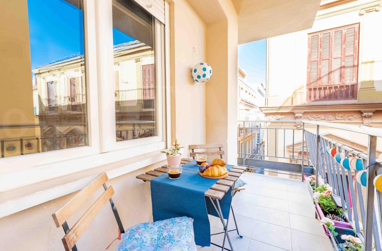 Cosy Flat With Private Balcony - Historic Center By Rems Apartment Malaga Luaran gambar